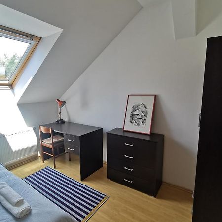 Central Apartment City Zagreb Bagian luar foto