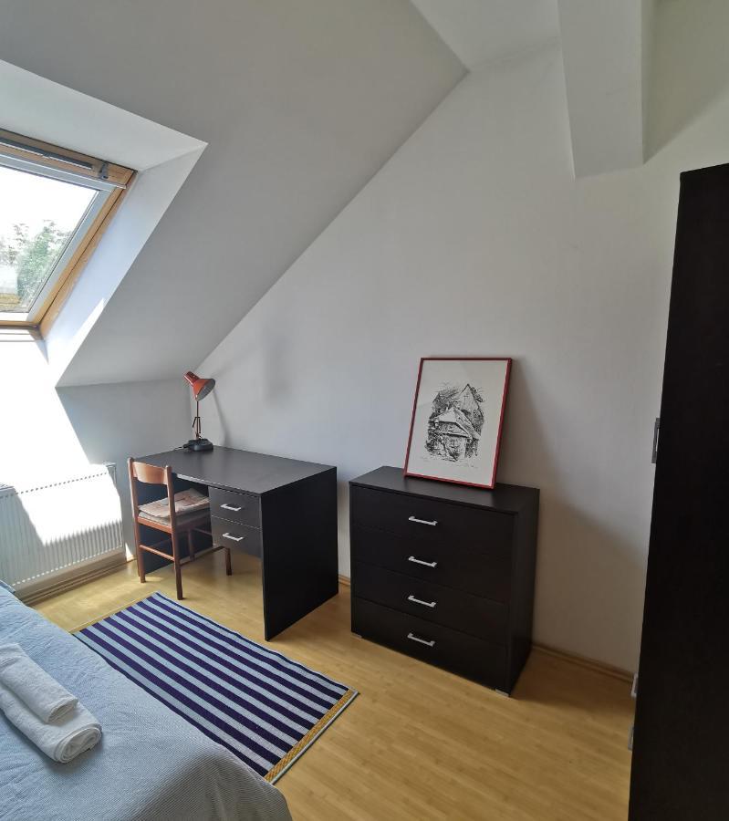 Central Apartment City Zagreb Bagian luar foto